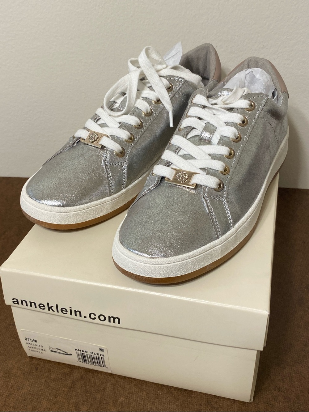 Anne Klein Metallic Silver Women’s Low-Top Sneakers. New with box. Size 7.5